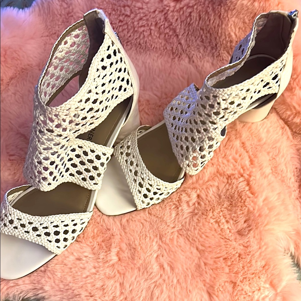 Donald / Pliner White High-Heeled Sandals with Laser-Cut